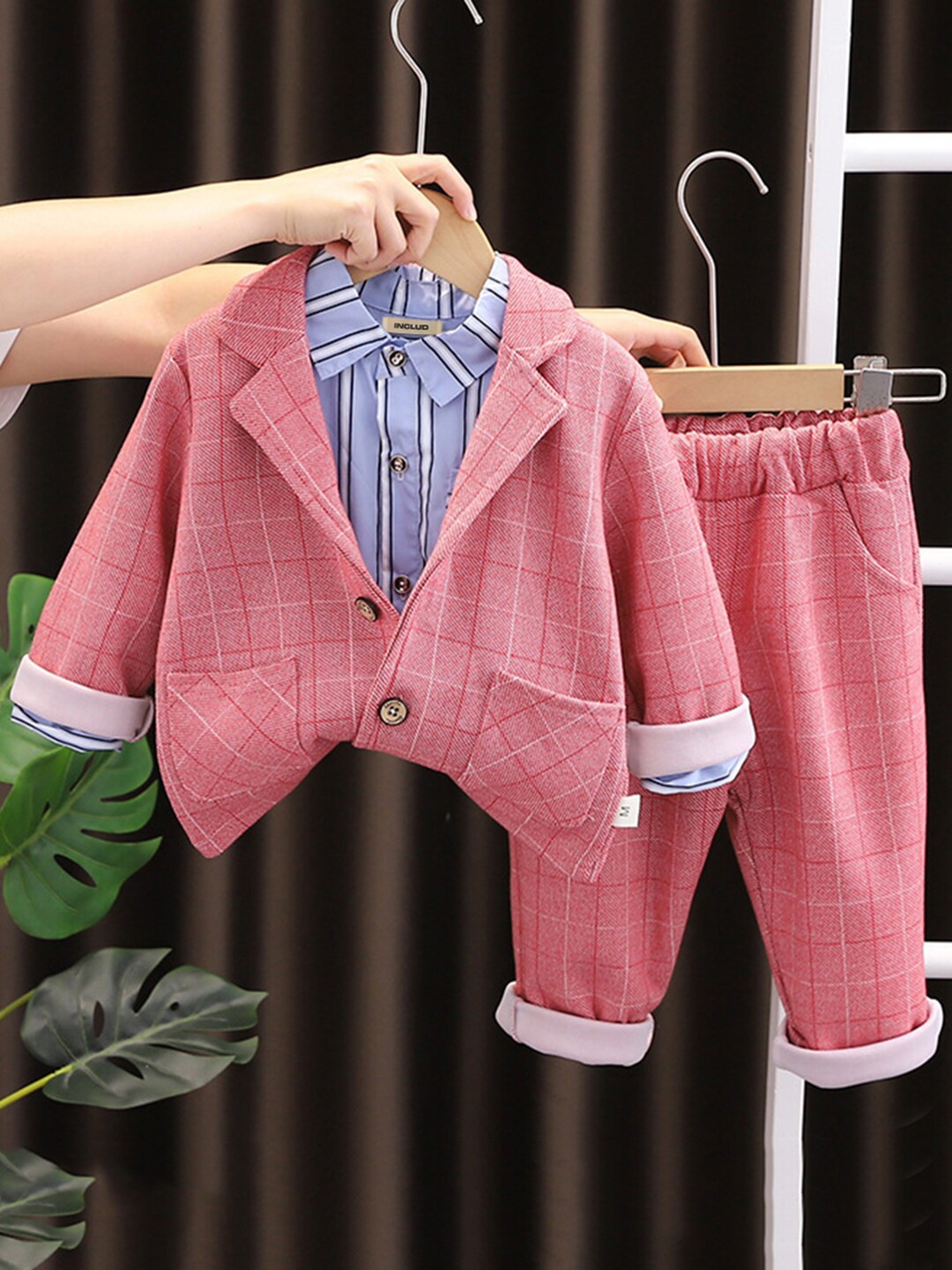 

INCLUD Boys Checked Single-Breasted Blazer with Shirt & Trouser 3-Piece Suit, Pink