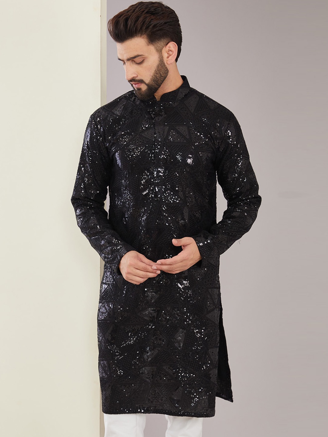 

KASBAH CLOTHING NISHCHAIY SAJDEH Mandarin Collar Long Sleeves Sequined Embroidered Kurta, Black