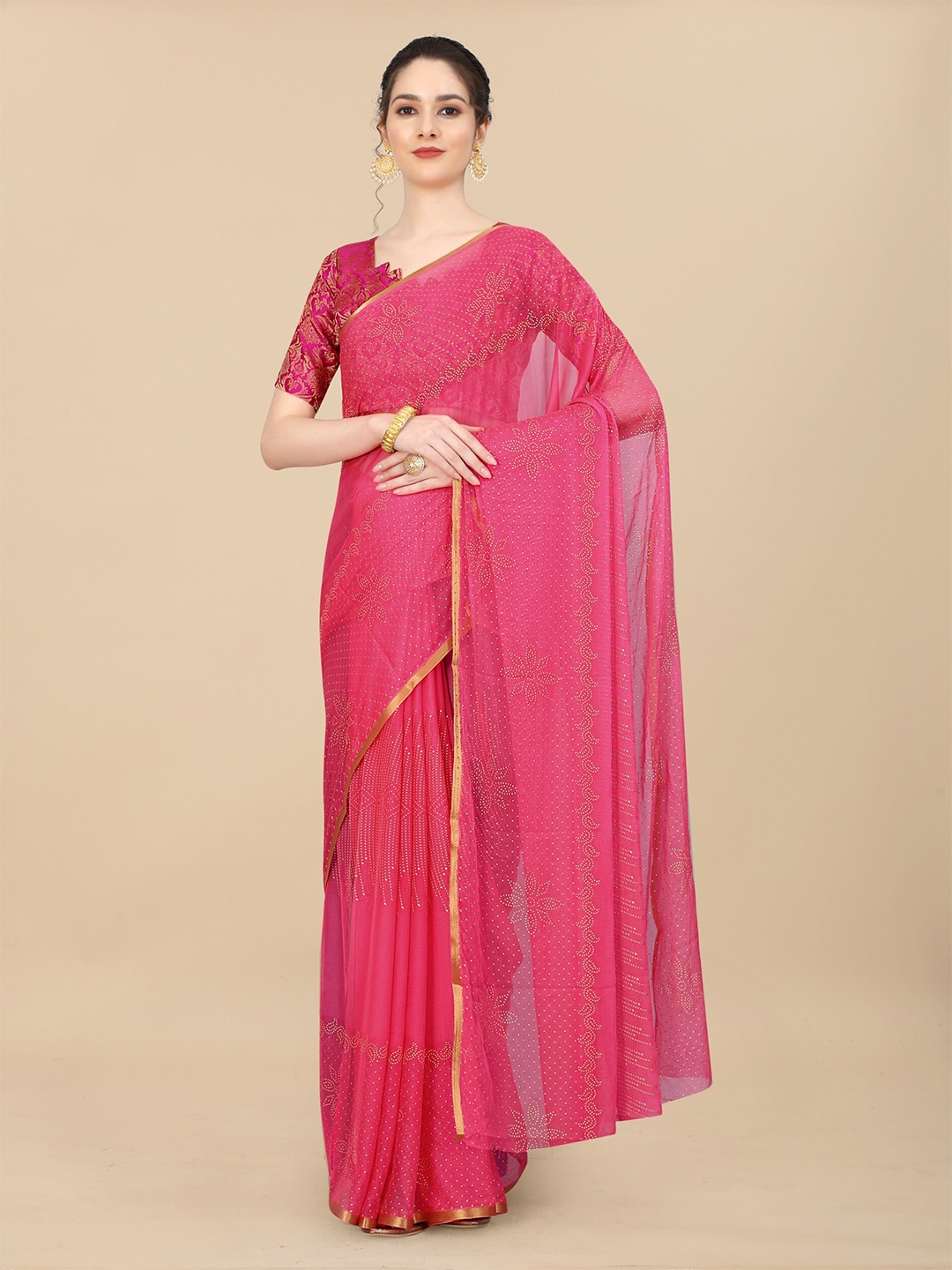 

Aardiva Floral Printed Poly Chiffon Zari Saree, Pink