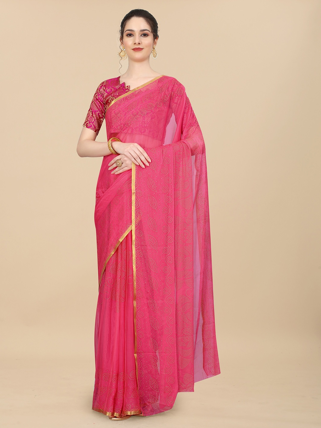 

Aardiva Floral Printed Zari Saree, Pink