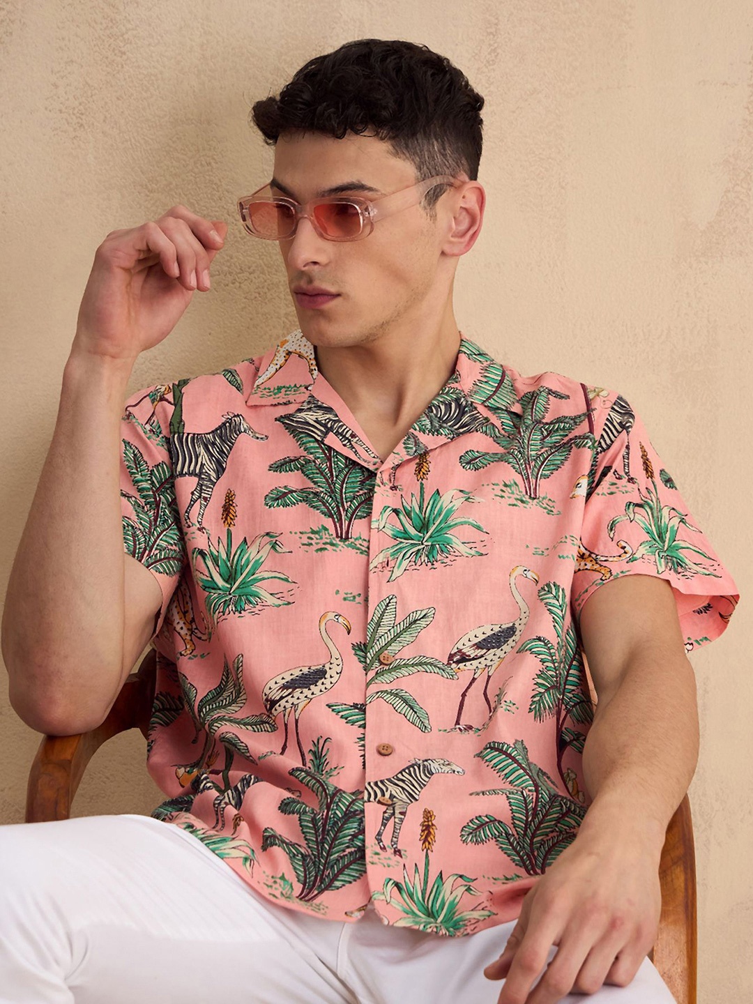 

DENNISON Tropical Printed Oversized Casual Shirt, Pink