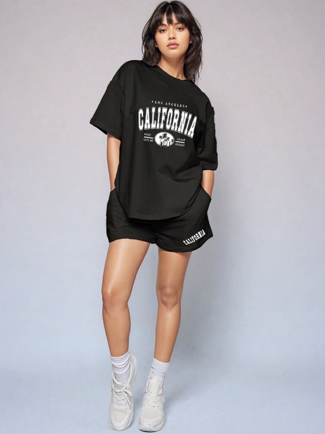 

KRAASA Printed T-Shirt With Shorts, Charcoal