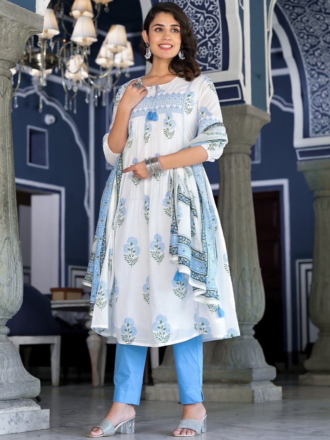 

Ishin Ethnic Motifs Printed Thread Work Pure Cotton Kurta With Trousers & Dupatta, White