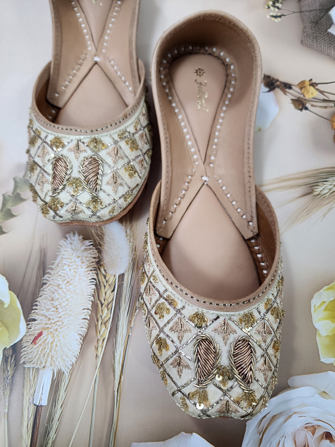 

Fulkari Embroidered Leather Mojaris, White