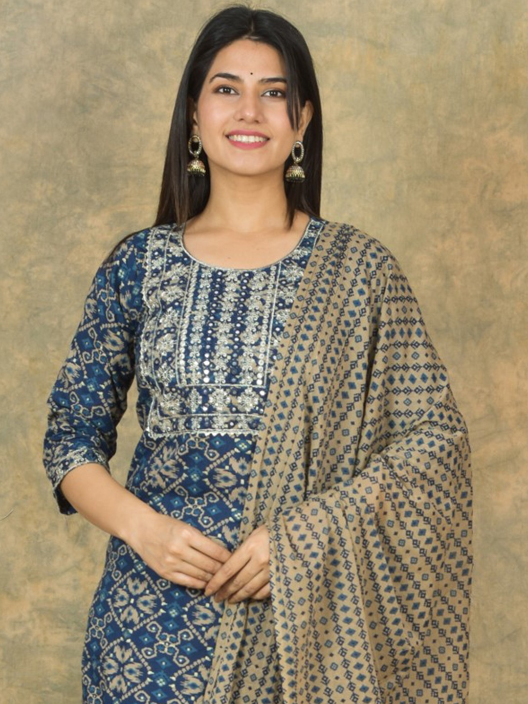 

JAHIDA COMFORT WITH STYLE Ethnic Motifs Printed Pure Cotton Kurta With Palazzos & Dupatta, Blue