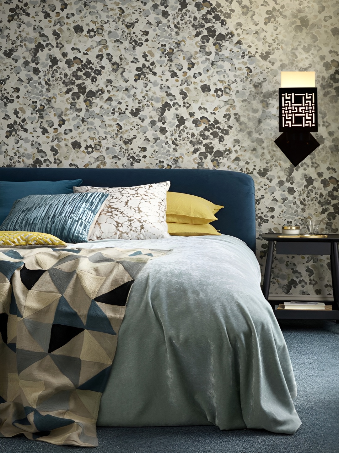 

1ST TIME White & Black Textured Wooden Traditional Square Shaped Wall Lamp