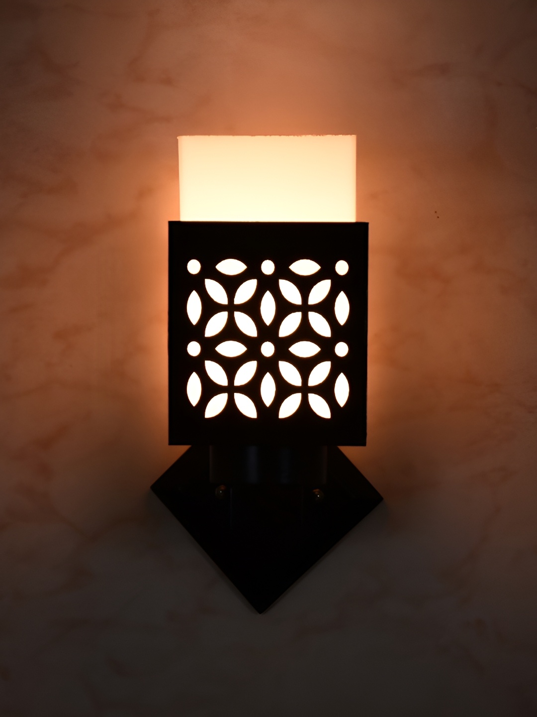 

1ST TIME White & Black Textured Wooden Contemporary Square Shaped Wall Lamp