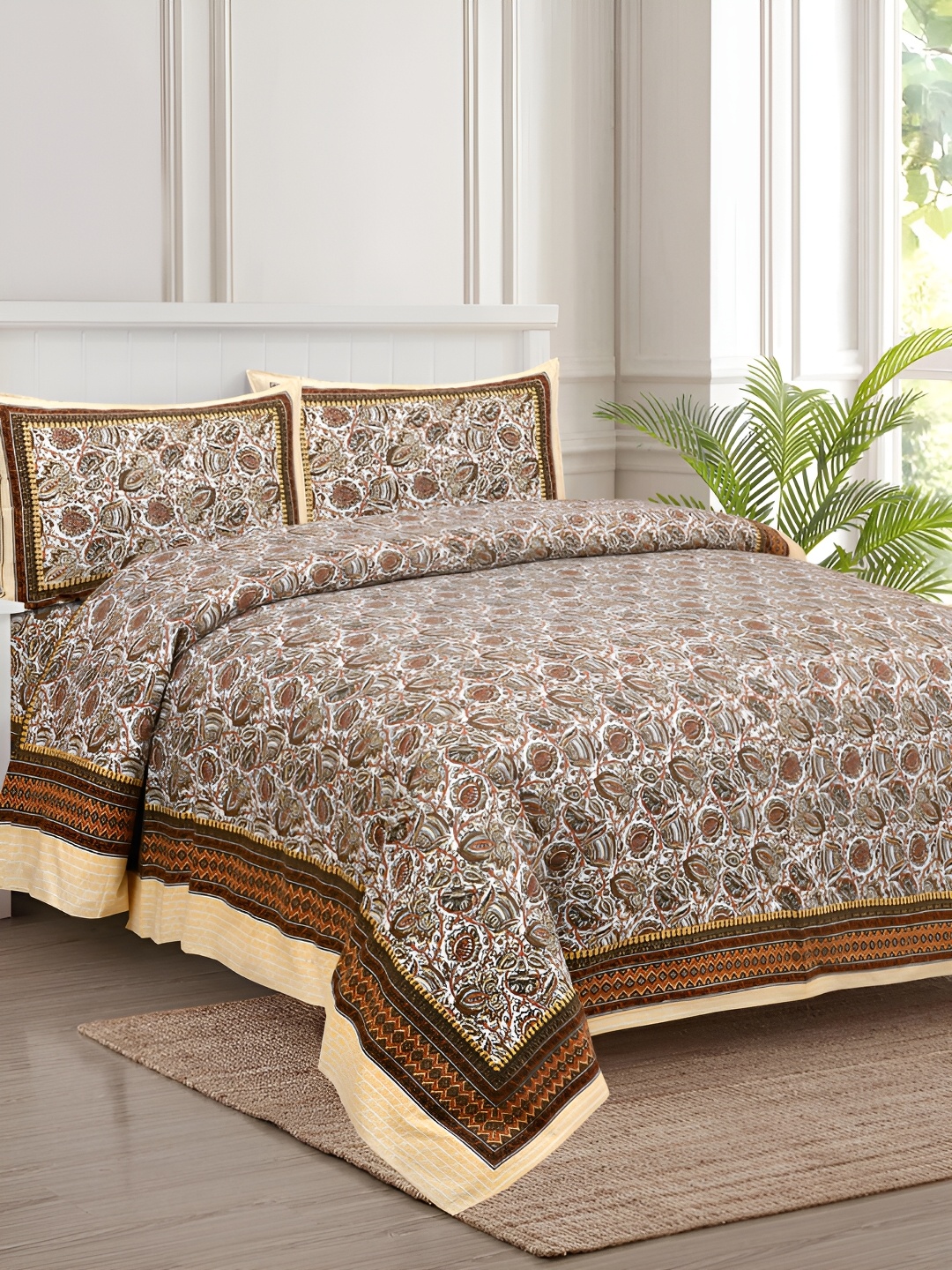 

JAIPUR FABRIC White & Brown Floral 180 TC King Bedsheet with 2 Pillow Covers