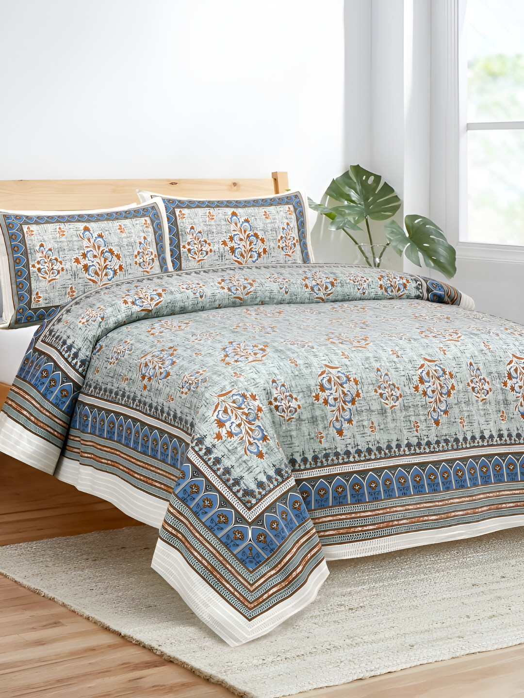 

JAIPUR FABRIC Blue & White Floral 180 TC King Bedsheet with 2 Pillow Covers