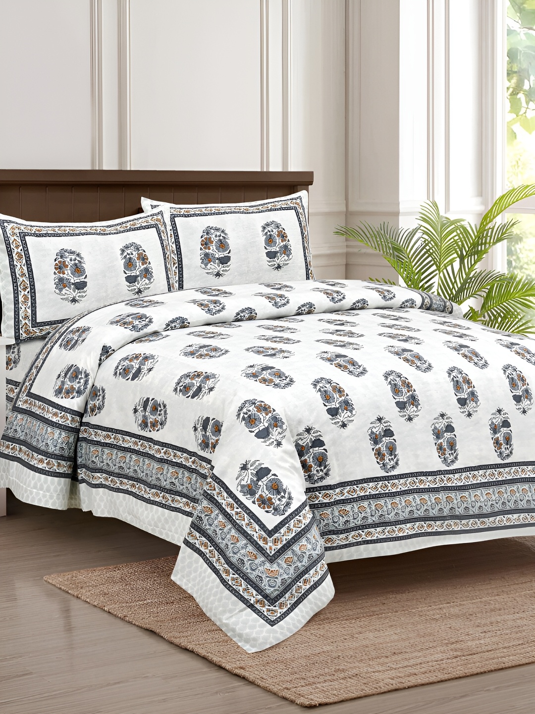 

JAIPUR FABRIC White & Grey Floral 180 TC King Bedsheet with 2 Pillow Covers