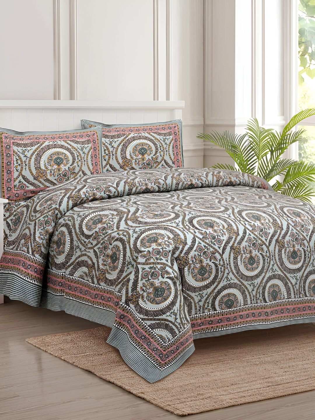 

JAIPUR FABRIC Blue & Pink Ethnic Motifs 180 TC King Bedsheet with 2 Pillow Covers