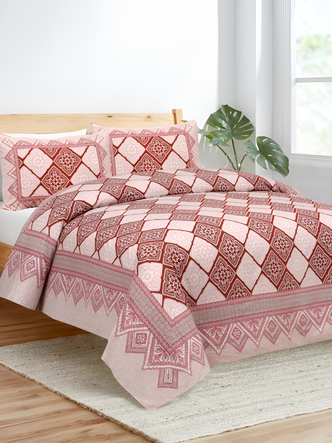 

JAIPUR FABRIC White & Red Ethnic Motifs 180 TC King Bedsheet with 2 Pillow Covers