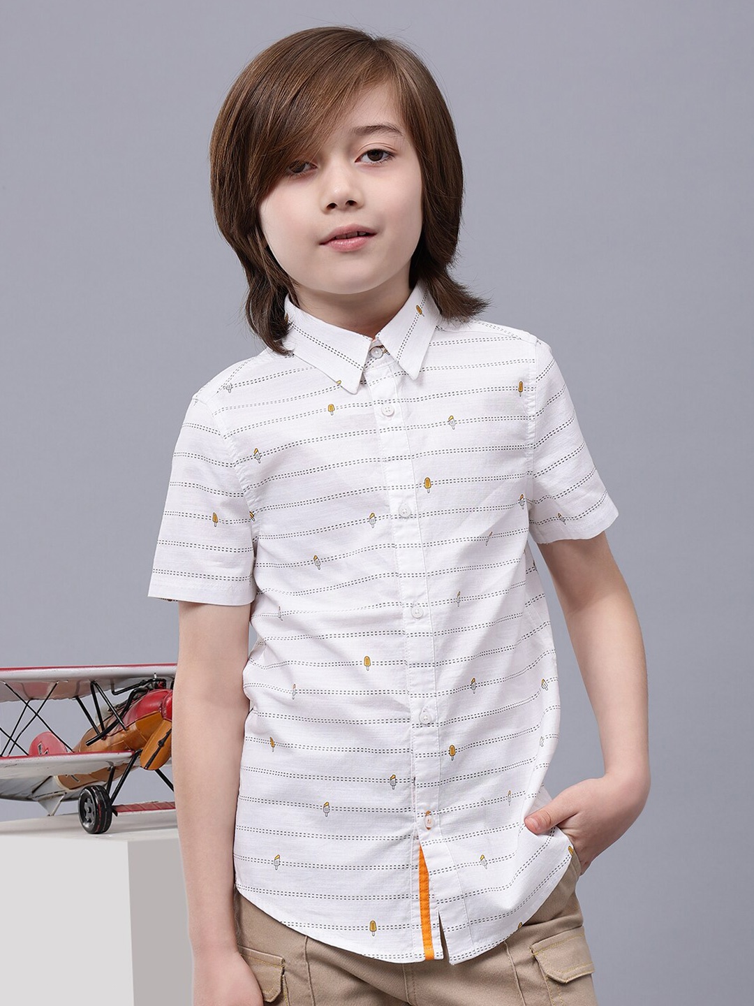 

One Friday Boys Comfort Conversational Printed Spread Collar Cotton Casual Shirt, Off white