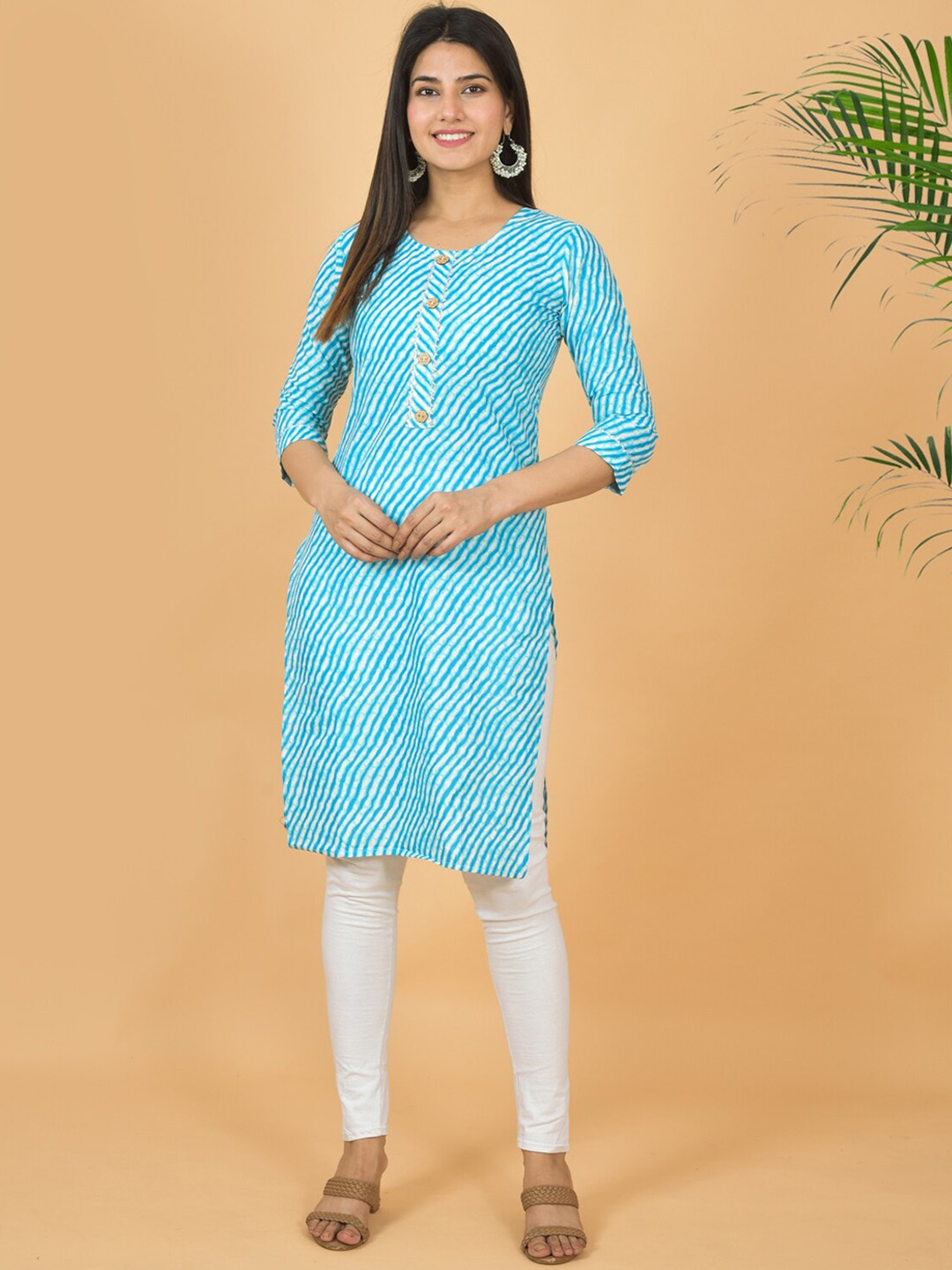 

JAHIDA COMFORT WITH STYLE Leheriya Printed Regular Gotta Patti Straight Kurta, White