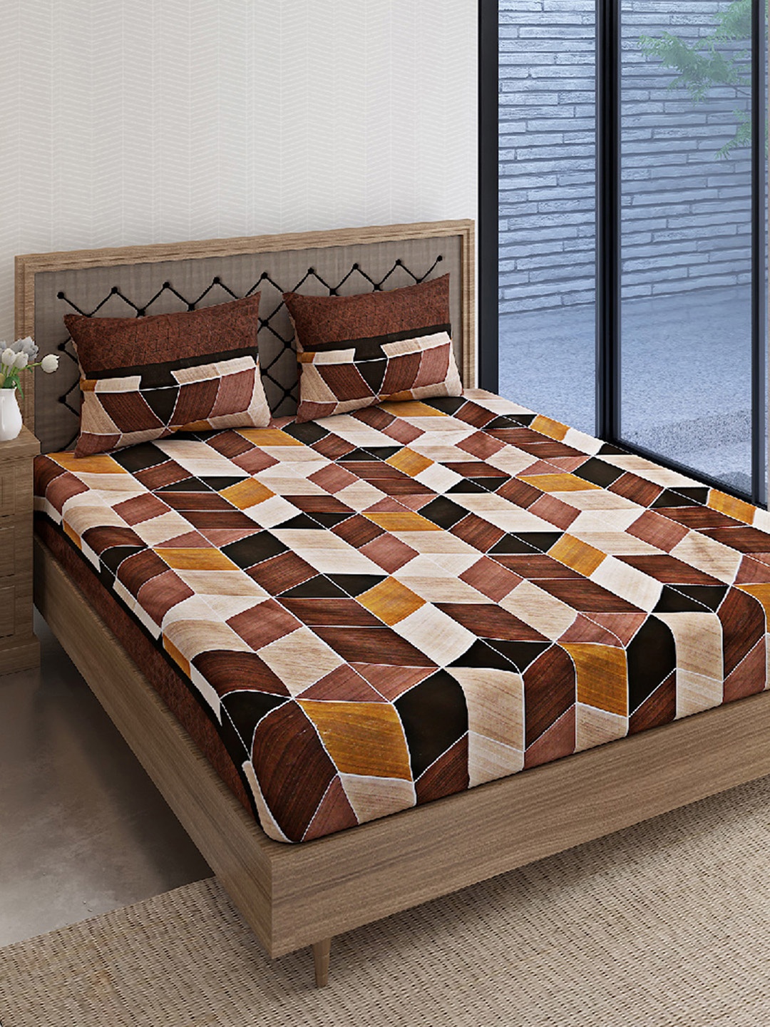 

Aura Brown & Beige Geometric Cotton 160 TC Queen Bedsheet Set