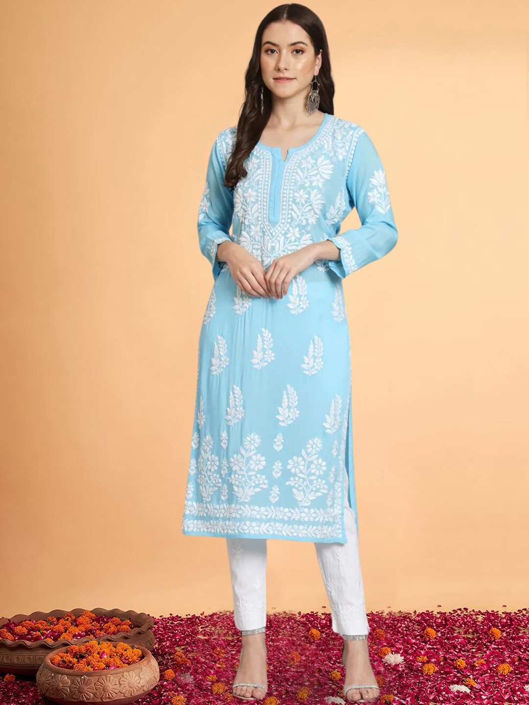 

PARAMOUNT CHIKAN Women Embroidered Lucknowi Chikankari Modal Kurta, Blue