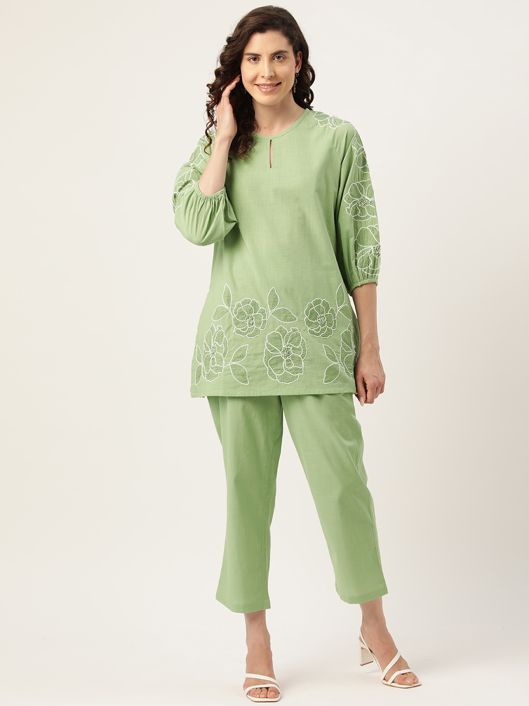 

MISRI Women Embroidered Co-Ords Set, Green