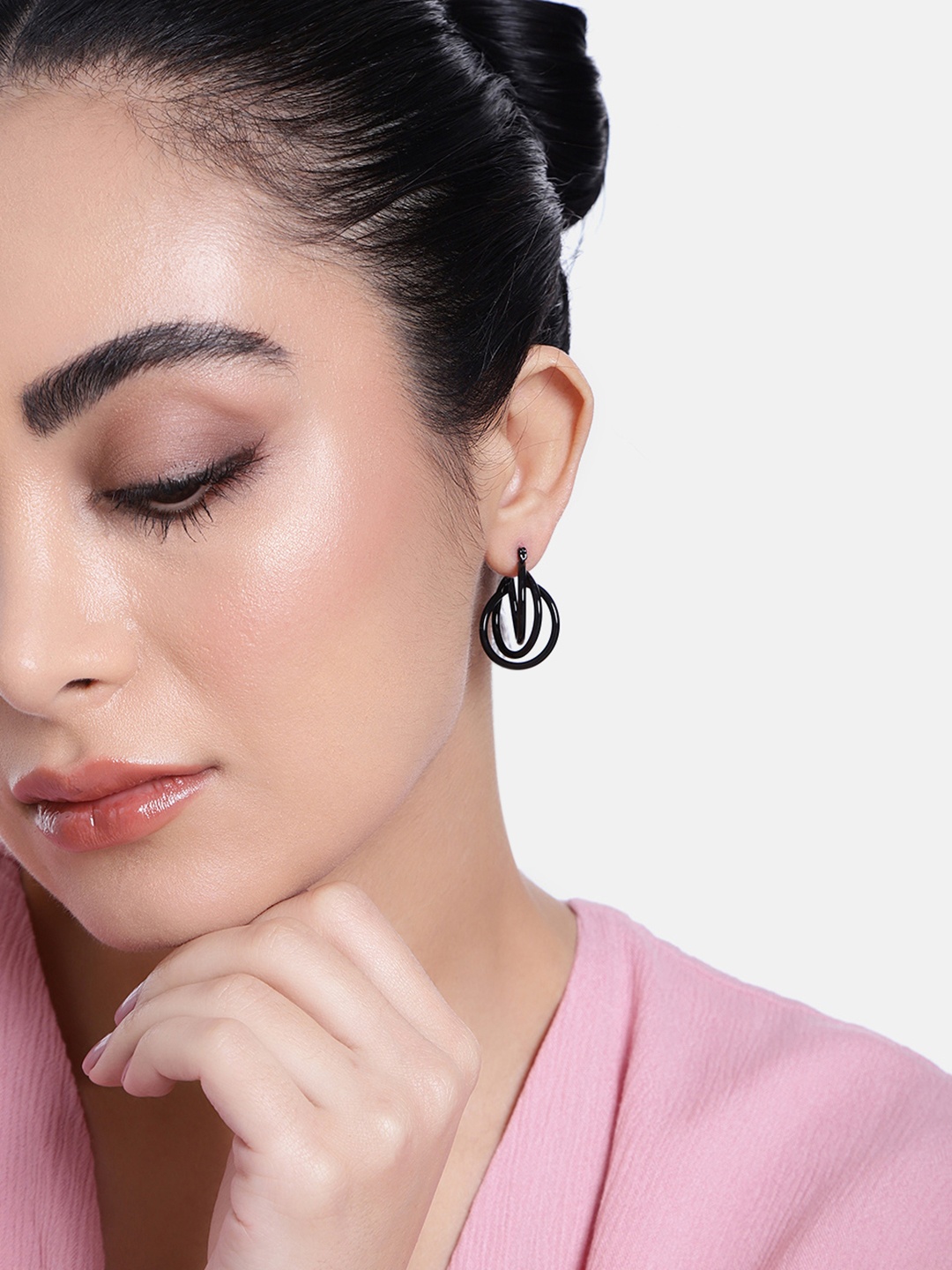 

Estele Contemporary Hoop Earrings, Black