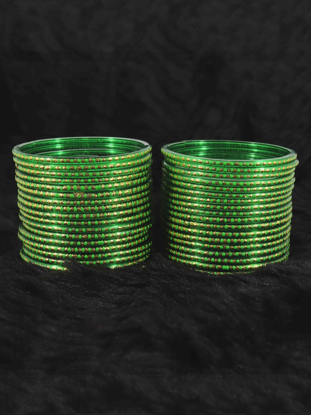 

LAVAZZA Set Of 36 Glass Bangles, Lime green