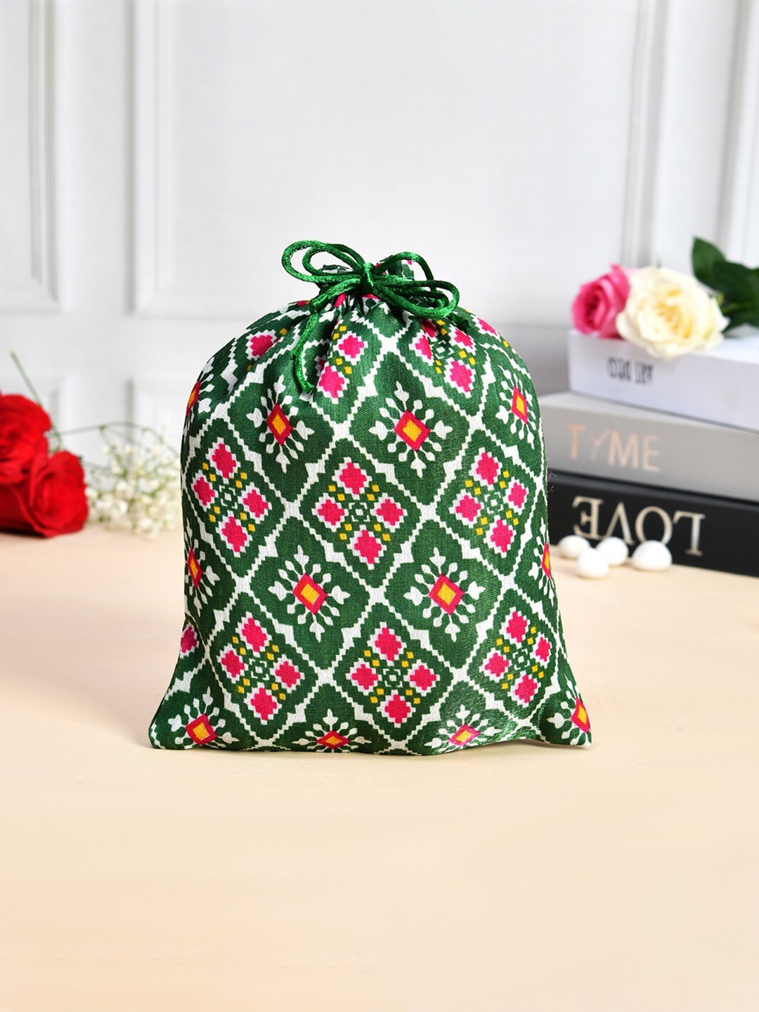

Kuber Industries Set Of 12 Patola Printed Silk Potli Clutch, Green