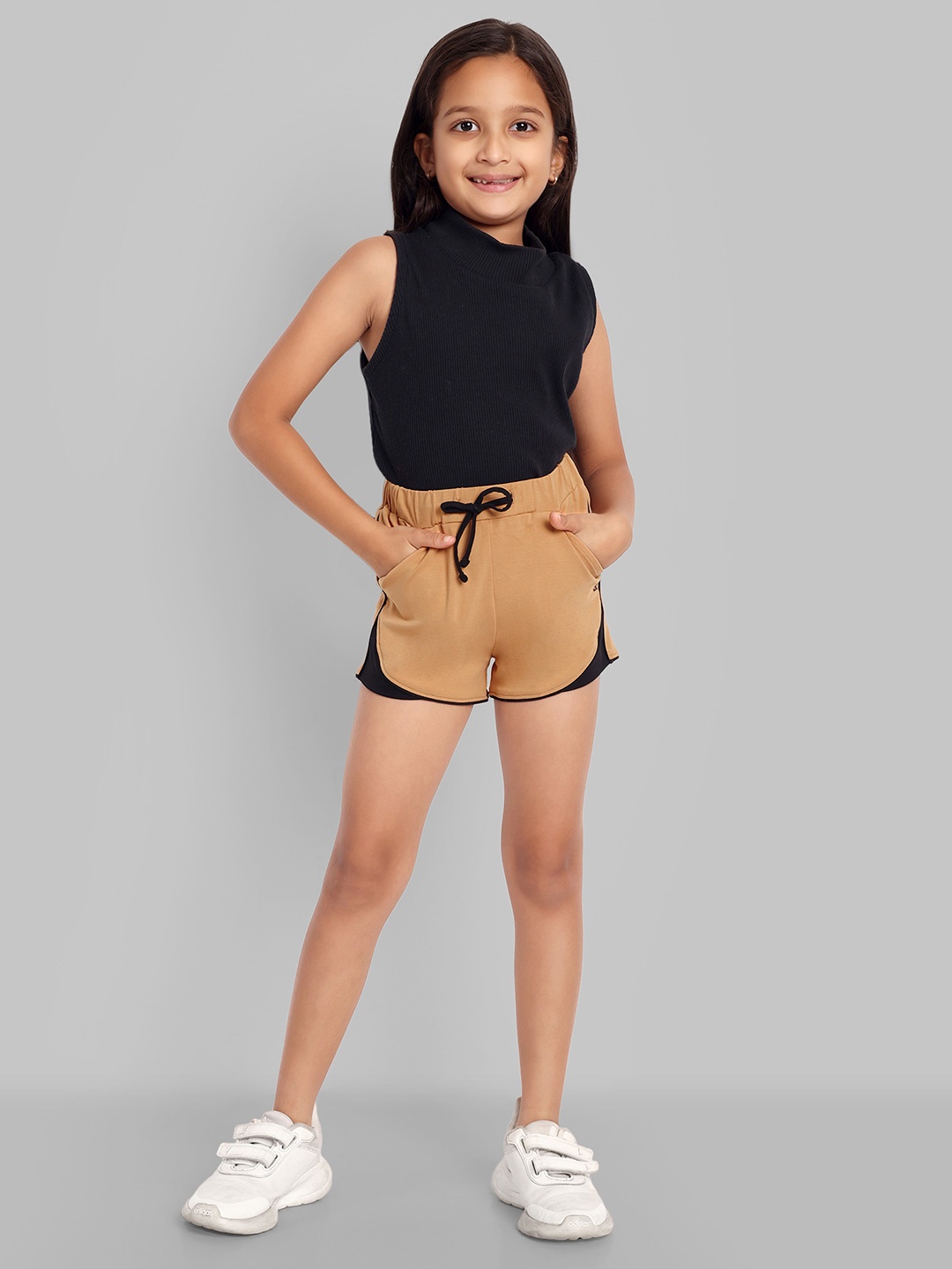 

ONE SKY Girls Mid-Rise Regular Fit Shorts, Brown