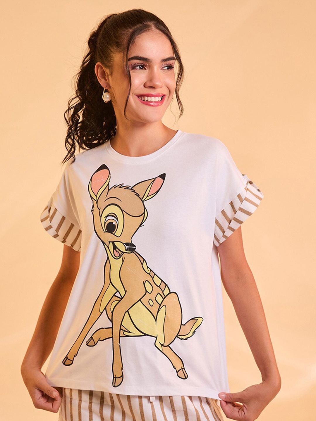 

Kazo Graphic Printed Extended Sleeves Disney T-shirt, White