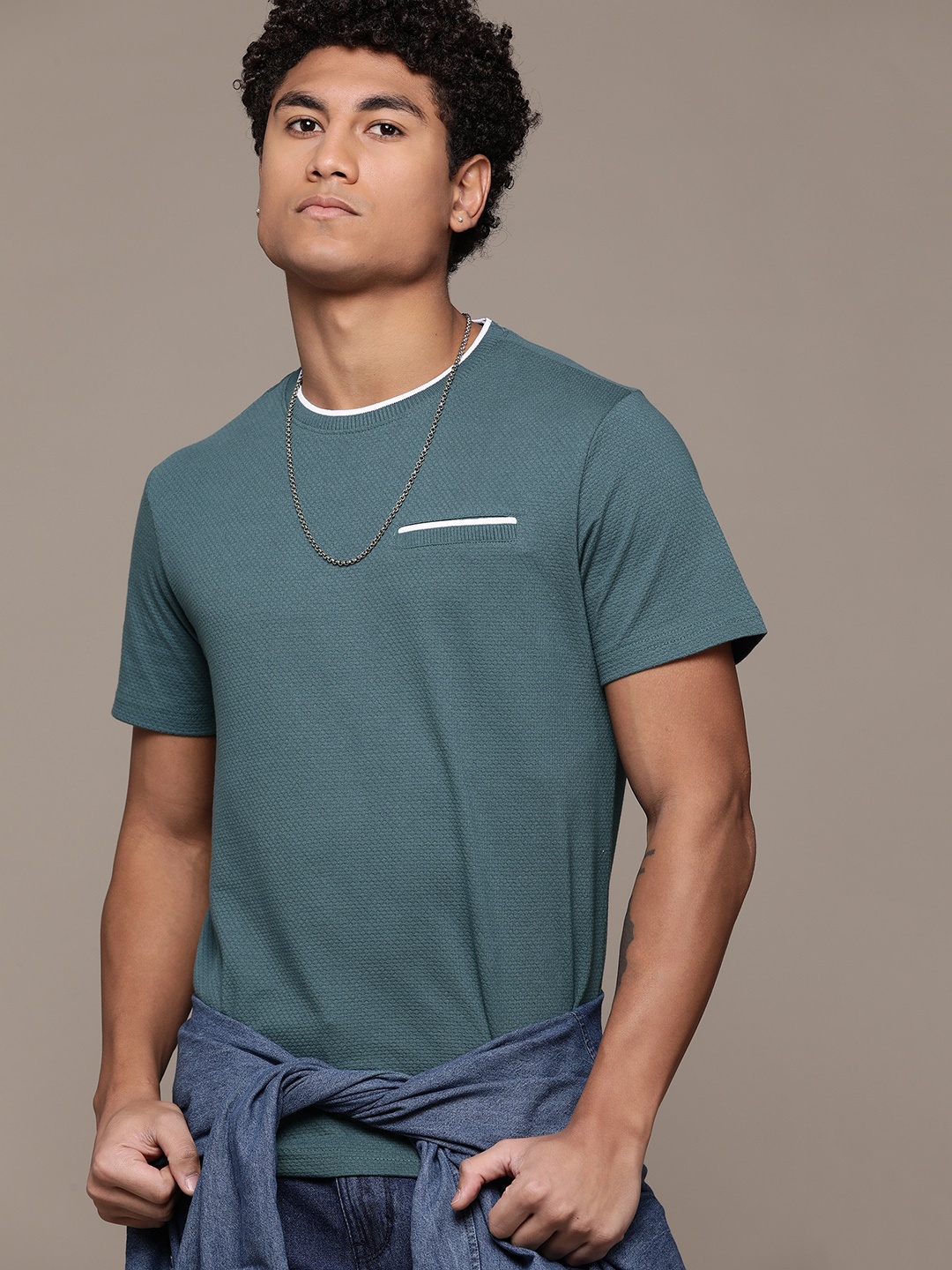 

Roadster The Life Co. Contrast Tipped T-shirt, Blue