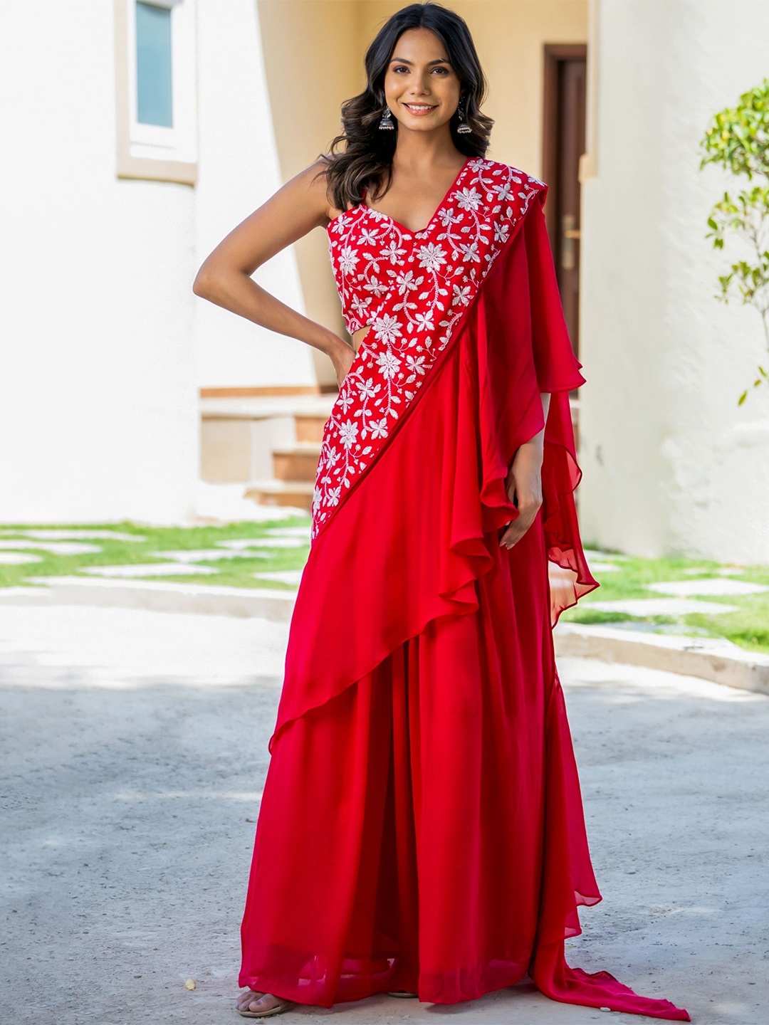 

HOUSE OF JAMOTI Embellished Poly Georgette Saree, Magenta