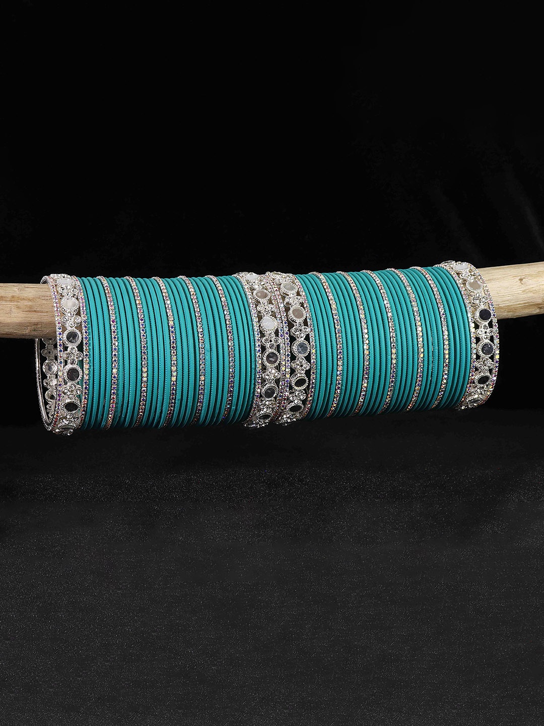 

LAVAZZA Set Of 70 Crystal Studded Bangles, Teal