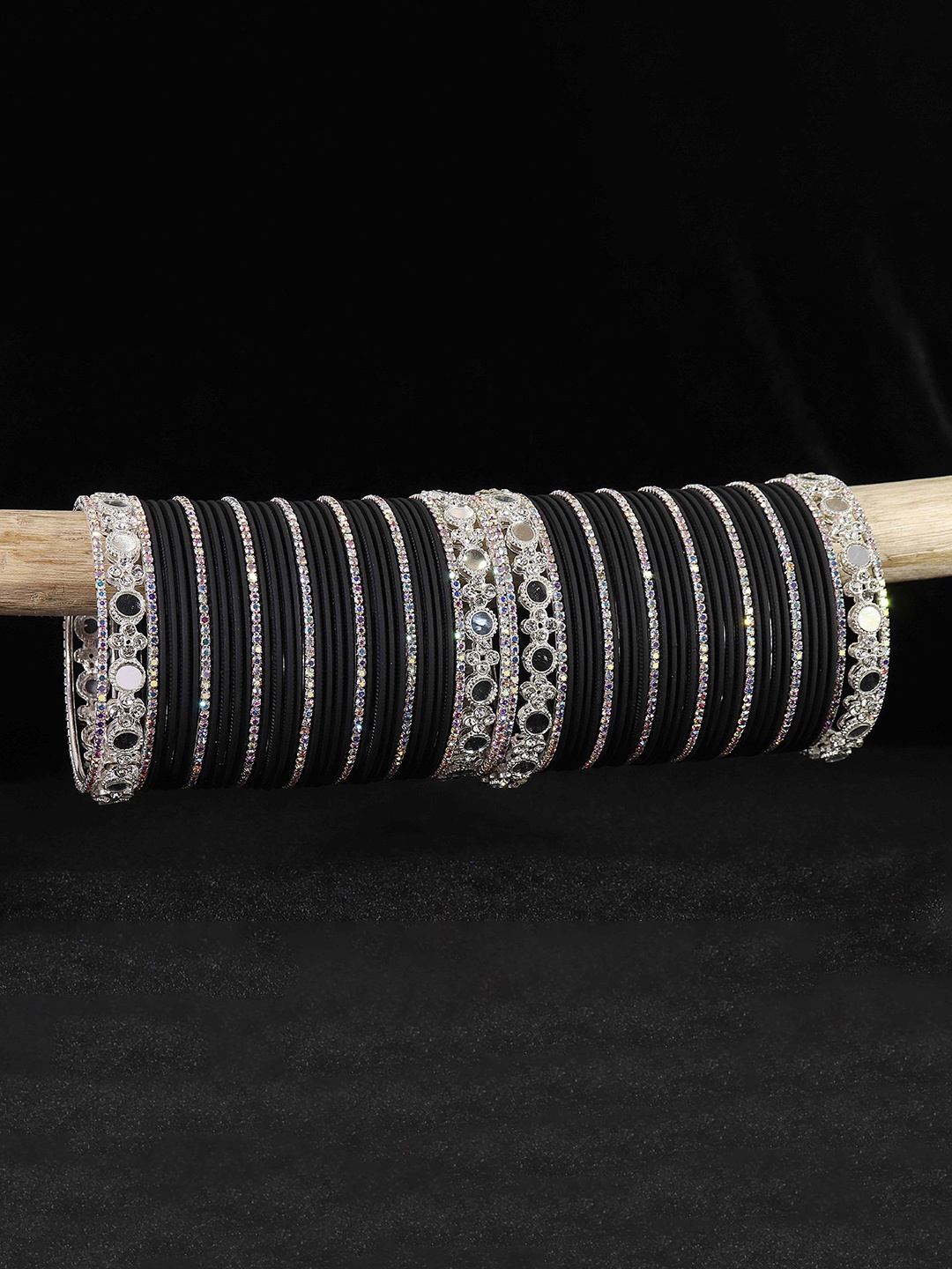 

LAVAZZA Set Of 70 Crystal Studded Bangles, Black