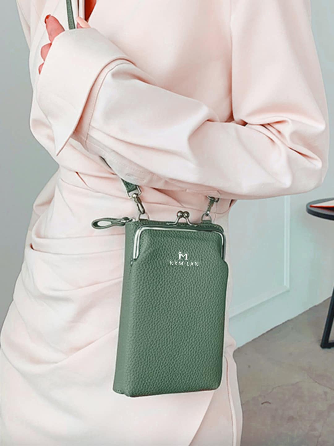 

INKMILAN Textured Miniature Crossbody Bag, Green