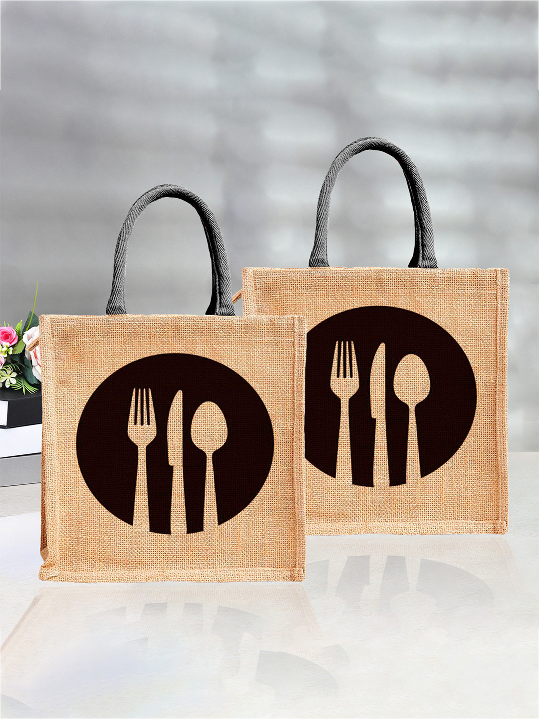 

Kuber Industries Set of 2 Printed Lunch Bags Travel Accessory, Brown