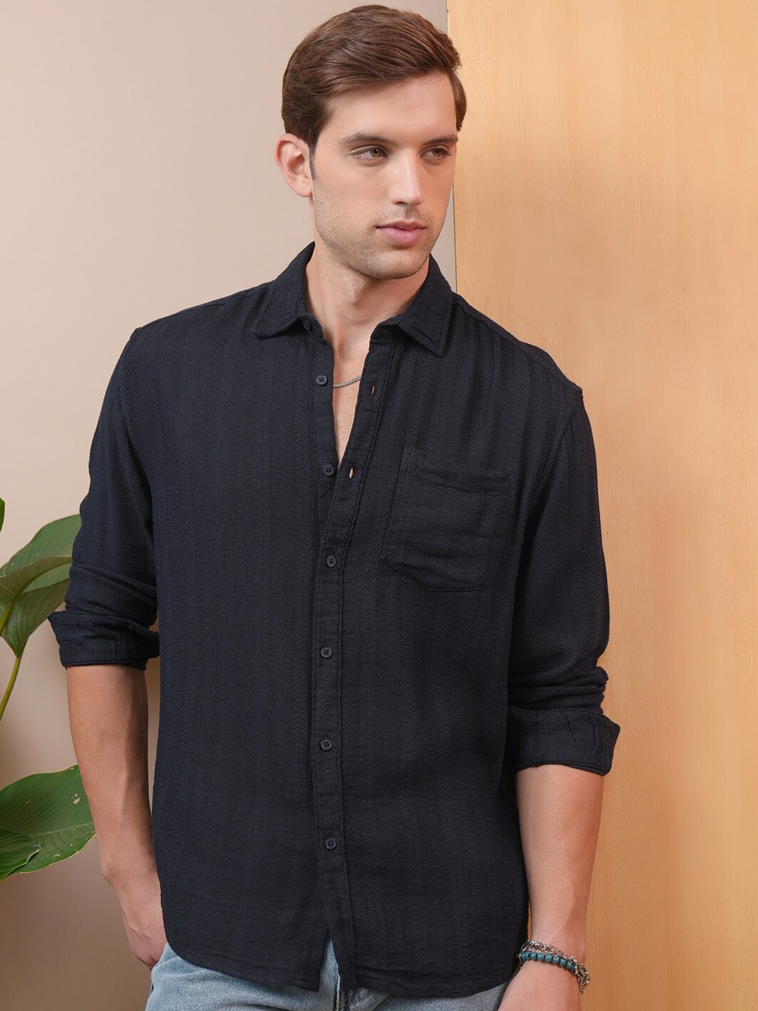 

LOCOMOTIVE Premium Jacquard Textured Relaxed Shirt, Navy blue