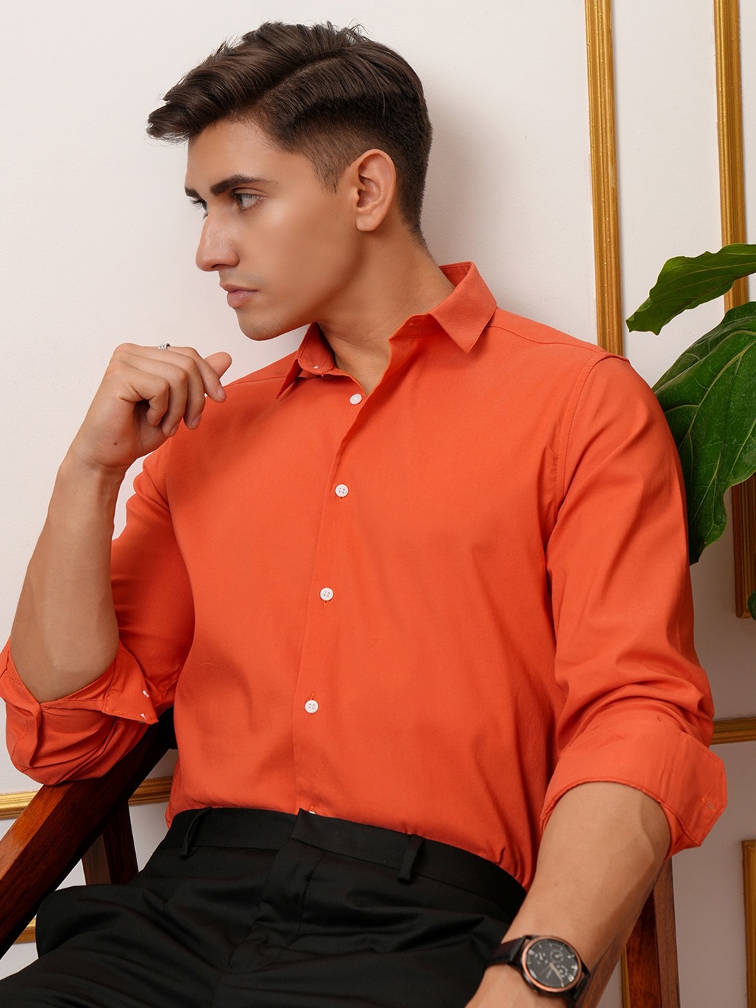 

LOCOMOTIVE Slim Fit Premium Party Shirt, Orange