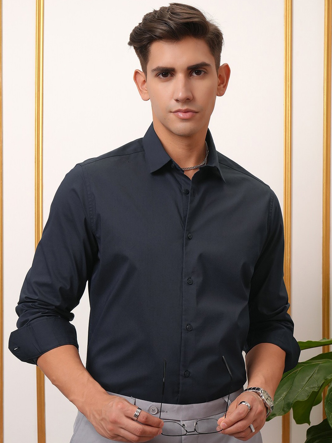 

LOCOMOTIVE Slim Fit Premium Formal Shirt, Navy blue