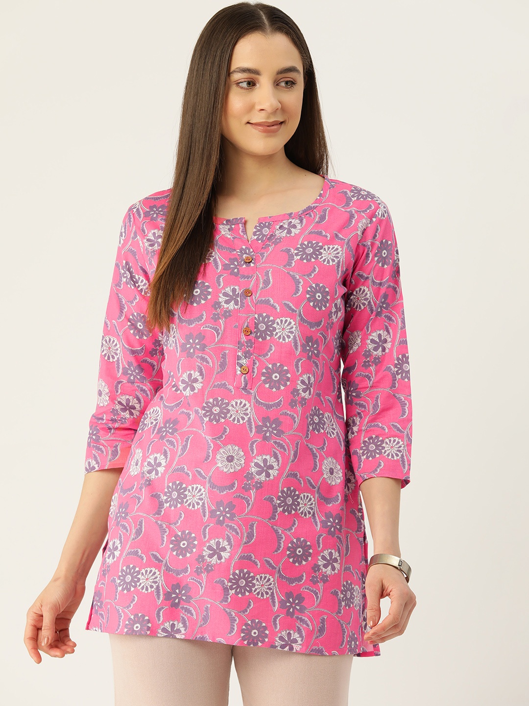 

FERANOID Floral Printed Pure Cotton Kurti, Pink