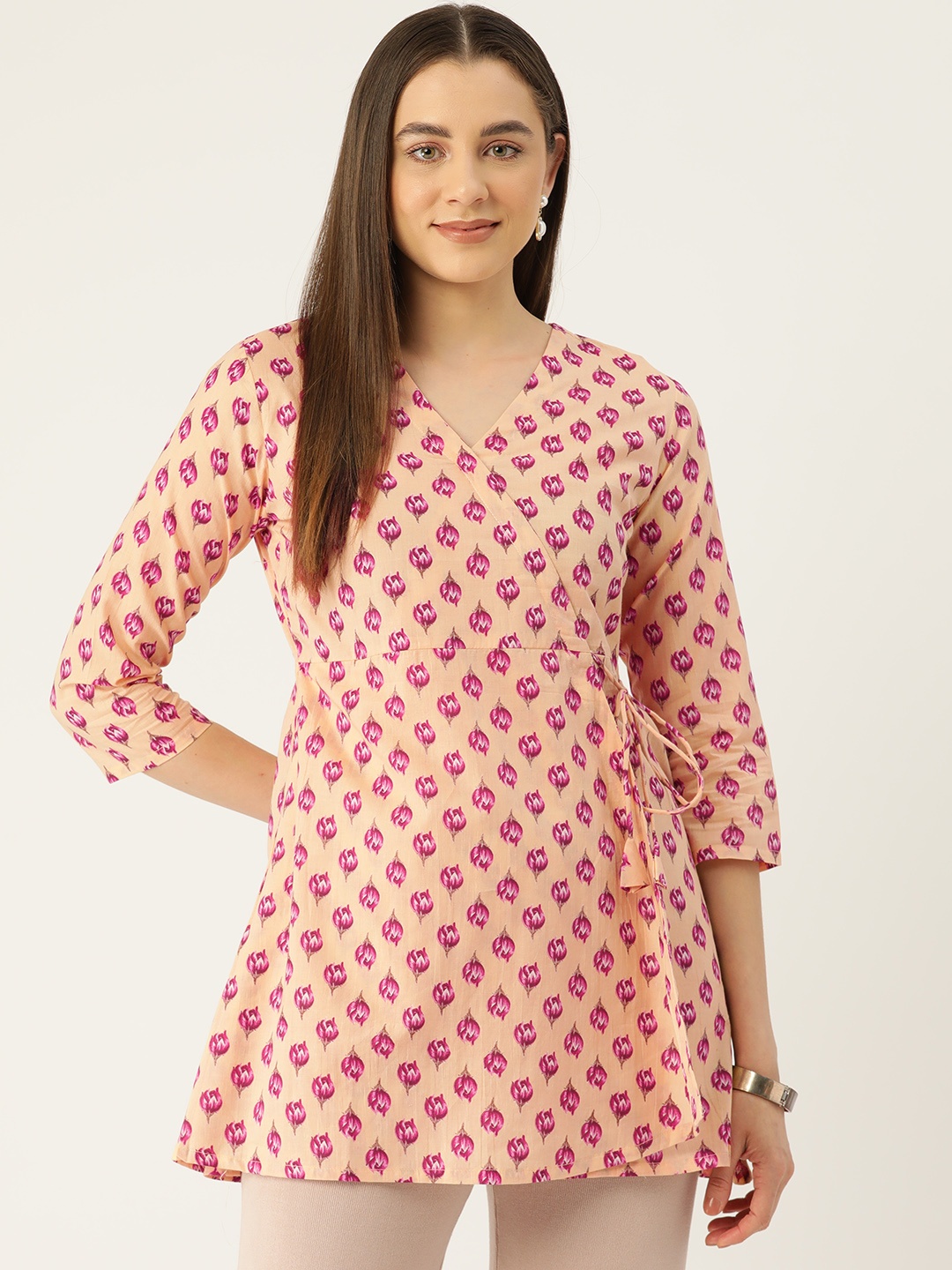 

FERANOID Floral Printed Pure Cotton Angrakha Kurti, Peach