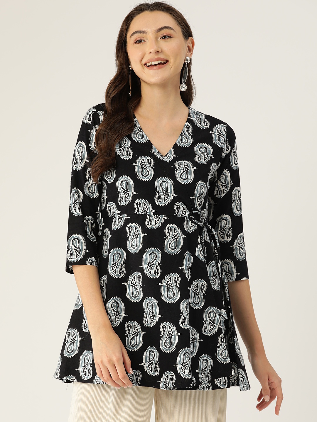 

FERANOID Paisley Printed Pure Cotton Angrakha Kurti, Black