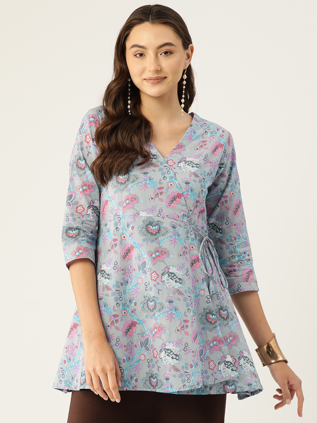 

FERANOID Floral Printed Pure Cotton Angrakha Kurti, Grey