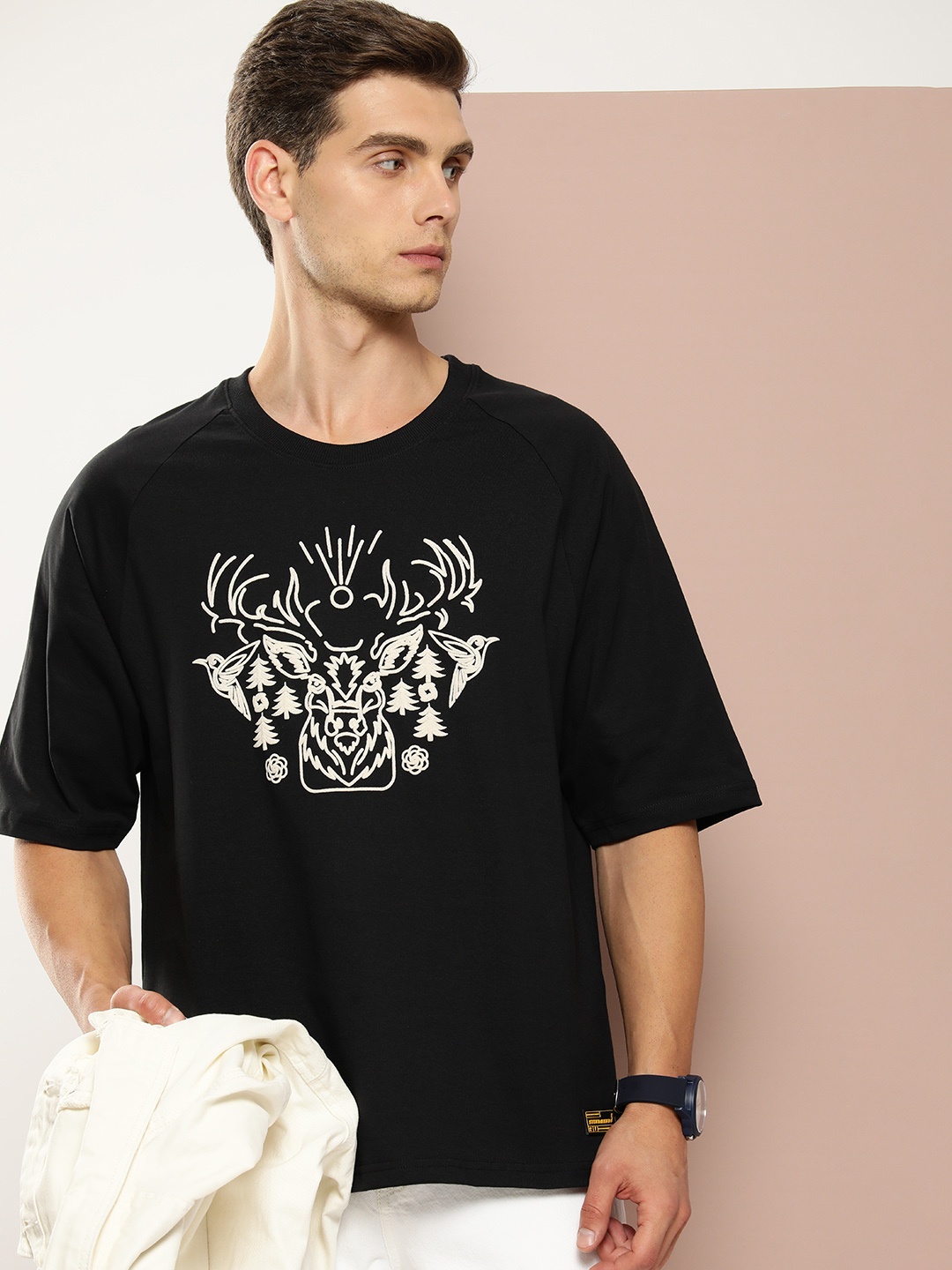 

Stormborn Men Graphic Printed Oversized Drop-Shoulder T-shirt, Black