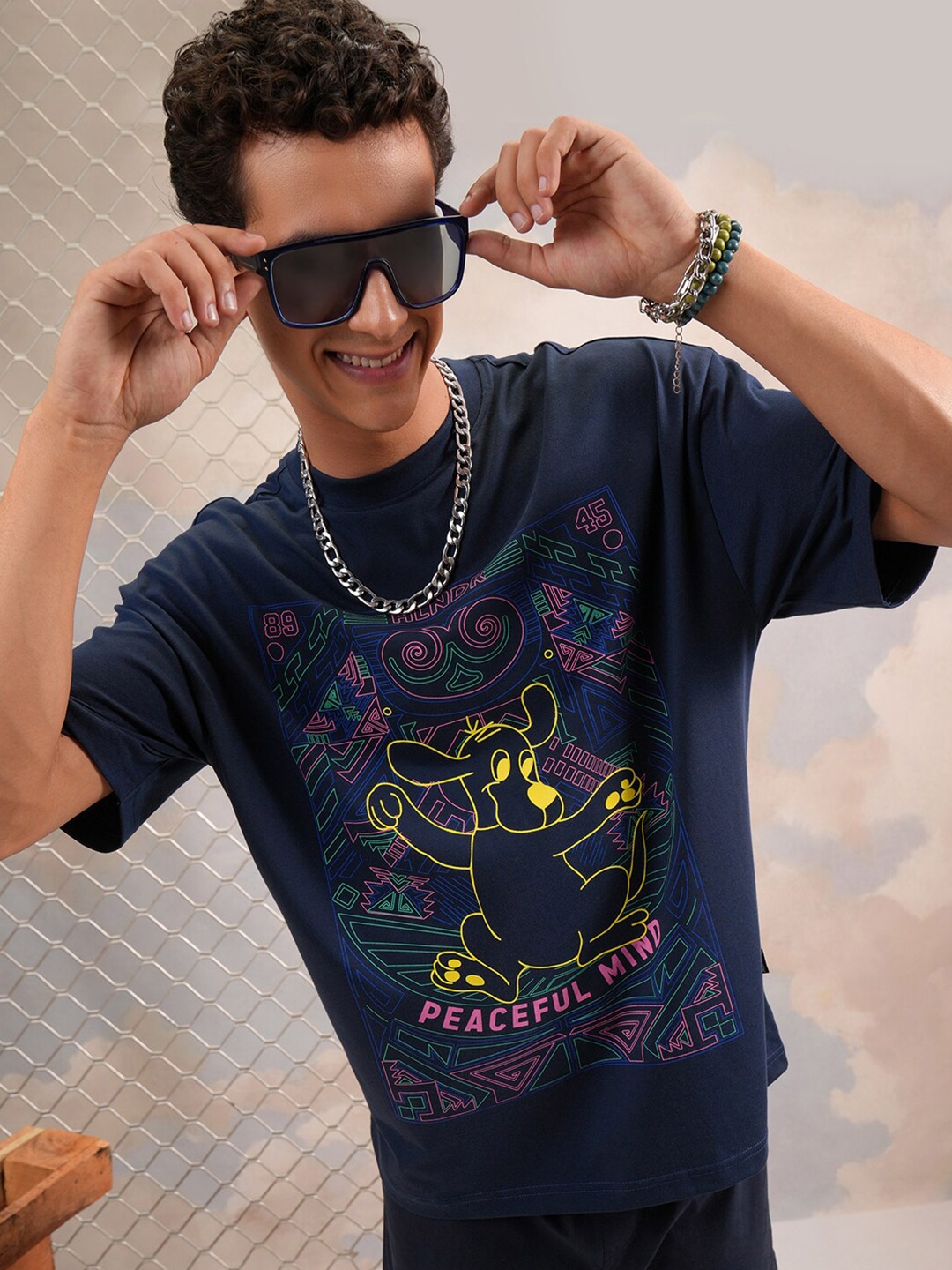 

HIGHLANDER Graphic Puff Printed Round Neck Oversized T-shirt, Navy blue