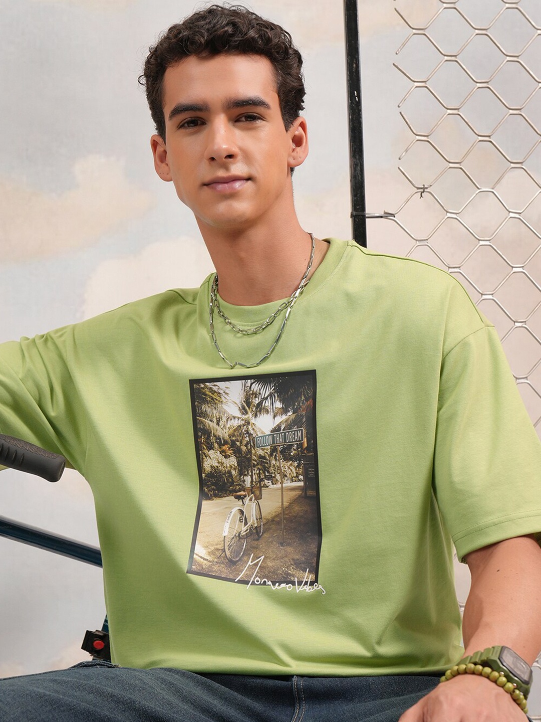 

HIGHLANDER Graphic Puff Printed Round Neck Oversized T-shirt, Green