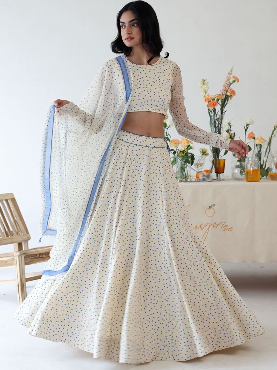 

Baise Gaba Floral Printed Chiffon Dupatta, Off white
