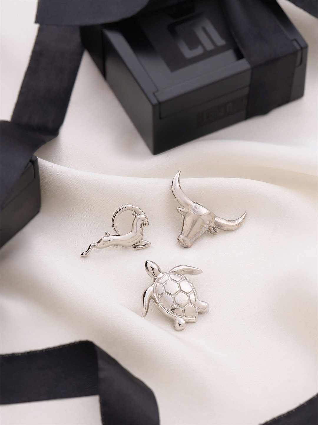 

COSA NOSTRAA Men Accessory Gift Set of, Silver