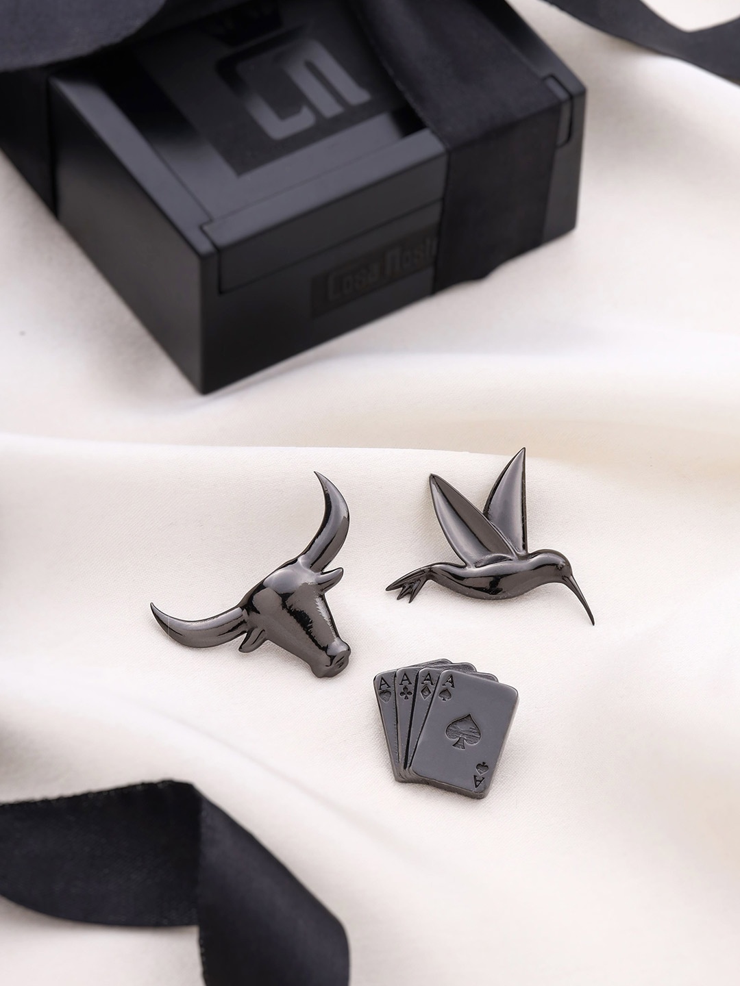 

COSA NOSTRAA Set Of 3 Brass Brooch, Grey