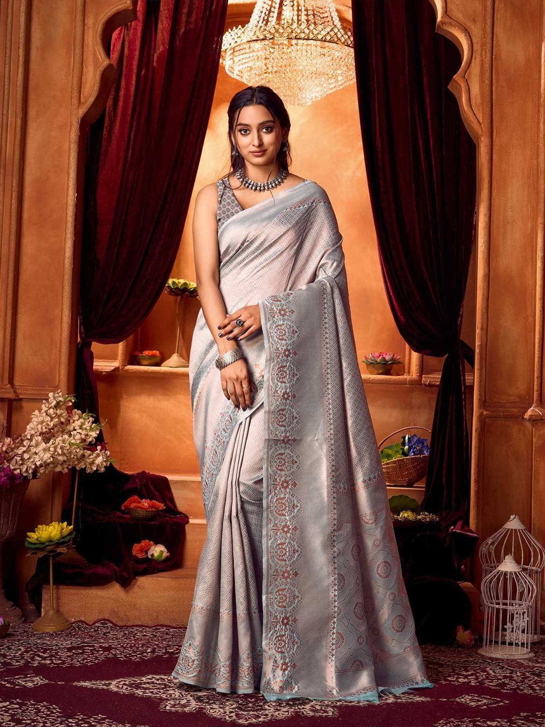 

KALINI Women Ethnic Motifs Zari Pure Silk Kanjeevaram Saree, Silver