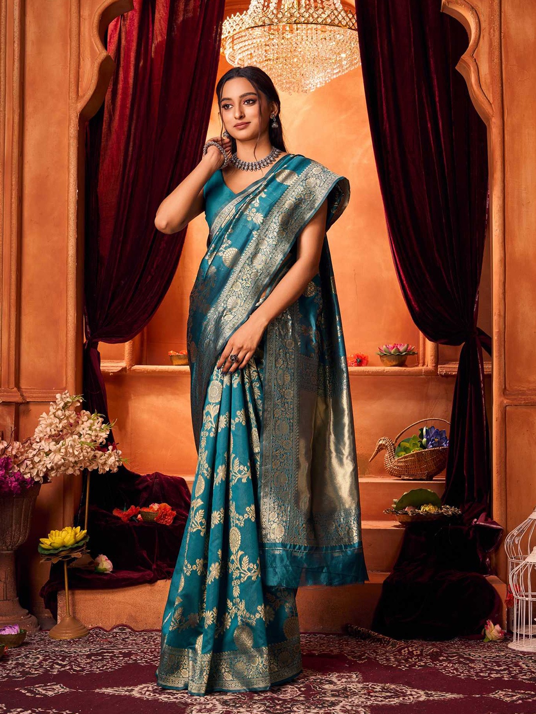 

KALINI Woven Design Zari Pure Silk Kanjeevaram Saree, Green