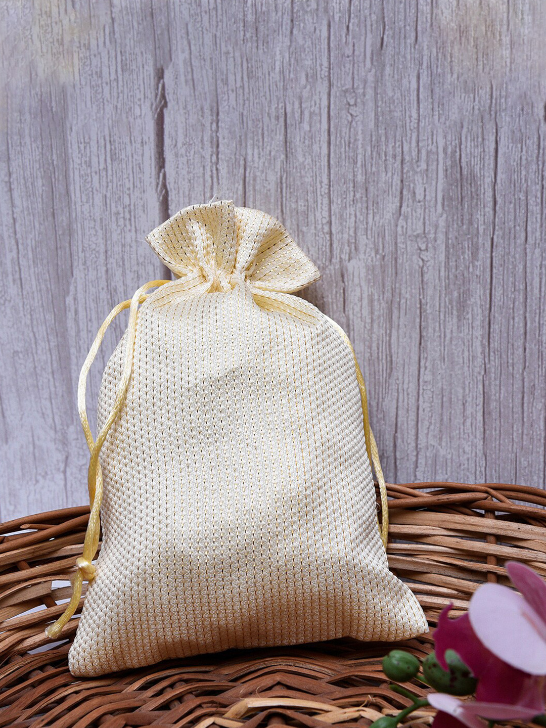

Kuber Industries Pack Of 10 Embroidered Potli Clutch, Cream