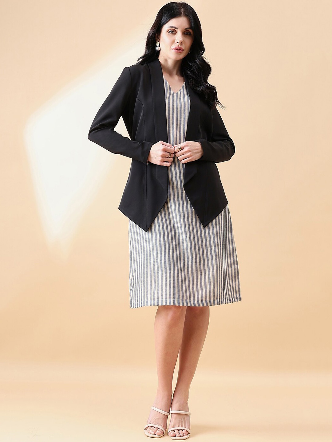 

PowerSutra Shawl Lapel Open Front Blazer, Black