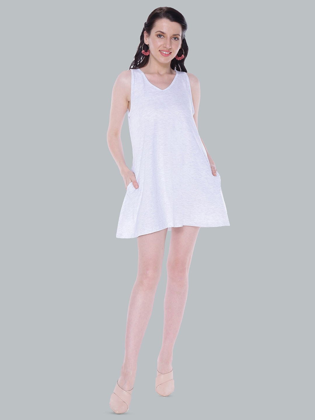 

Autumn Hues Cotton V-Neck Sleeveless Casual A-Line Dress, Grey